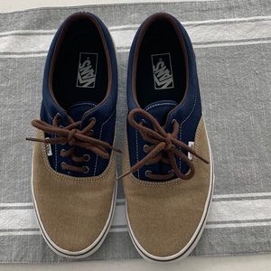 Mens blue/tan Vans - size 10
